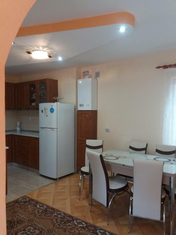 Olimpia Apartments Άλμπα Ιούλια Εξωτερικό φωτογραφία