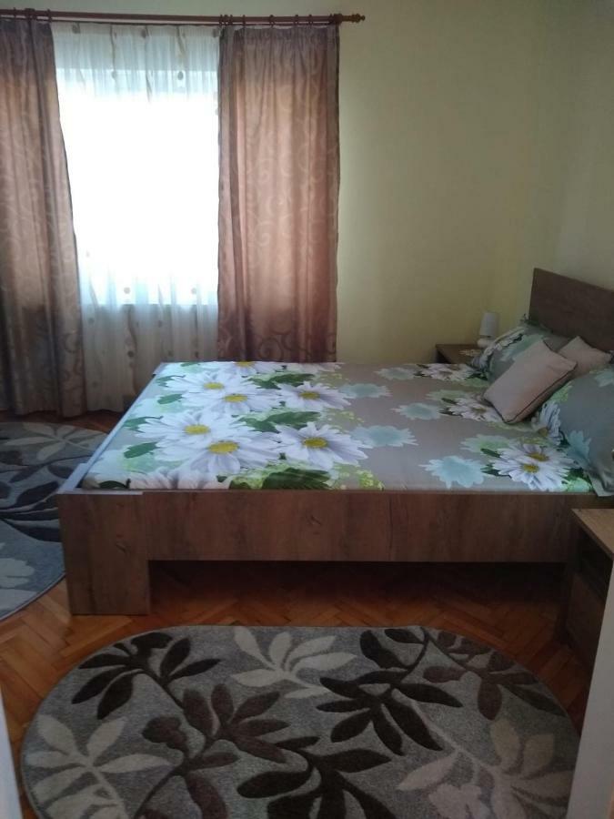 Olimpia Apartments Άλμπα Ιούλια Εξωτερικό φωτογραφία